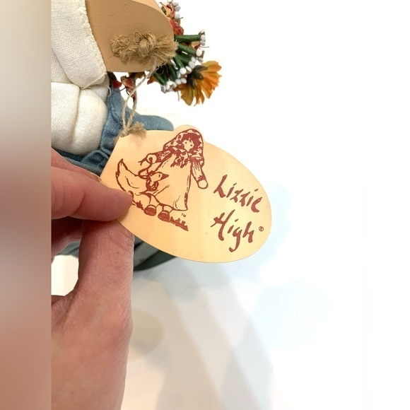 Vintage Lizzie High Girl Baseball Player Dottie Bowman 1995 w/Tags Tomboy - Picture 6 of 8